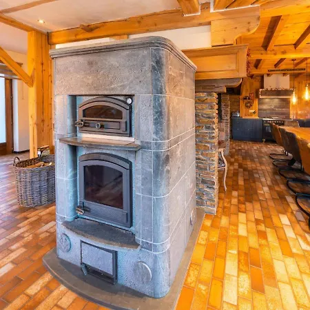 Charming For 9 People In The Heart Of The Ardennes Nature 度假居 *