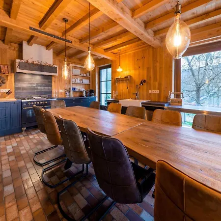 Charming For 9 People In The Heart Of The Ardennes Nature Membre