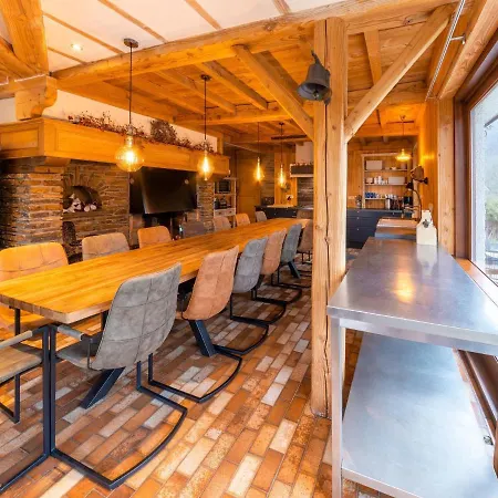 Charming For 9 People In The Heart Of The Ardennes Nature 度假居 *